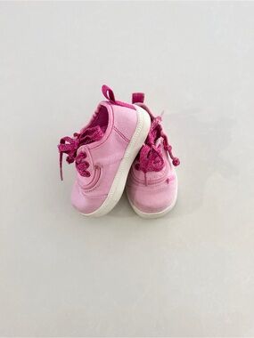 BILLY Toddler Pink Canvas Low-Top Zipper Sneakers • Size 6